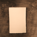 Partecipazione rosa con paglia in originale carta Amalfitana Amatruda. Misura 11,5*17,5 cm.