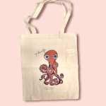 The 100% organic cotton tote bag with octopus decoration made by the workshop of Lo Scrigno di Santa Chiara