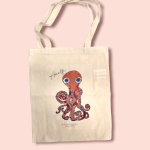 La tote bag in cotone 100% biologico con il decoro del polpo realizzato dalla bottega de Lo Scrigno di Santa Chiara